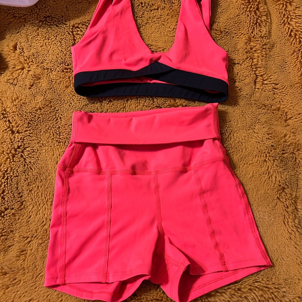 Tiger Friday 13 reversible crop top Volcano & 13 Hippie Shorts Firebird AXS